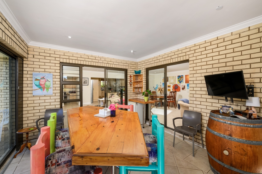 3 Bedroom Property for Sale in Summerstrand Eastern Cape
